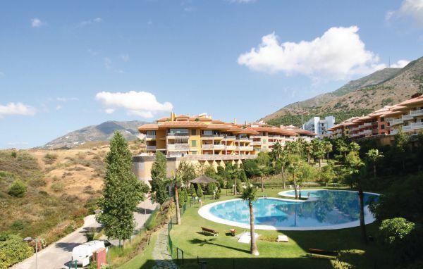 Апартаменты Apartment Reserva Higueron Campo