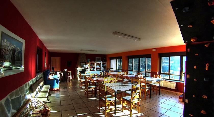 Хостел Albergue Vallejera