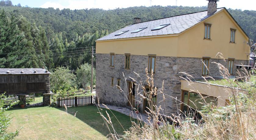 Отель Casa Rural Soutomoro