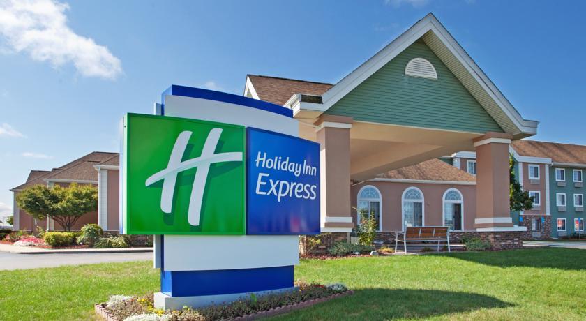 Отель Holiday Inn Express Birch Run-Frankenmuth Area