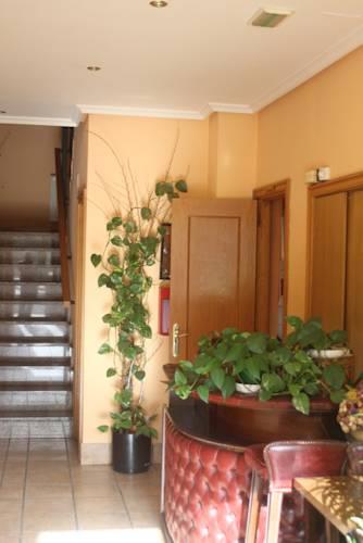 Отель Hotel Durtzi