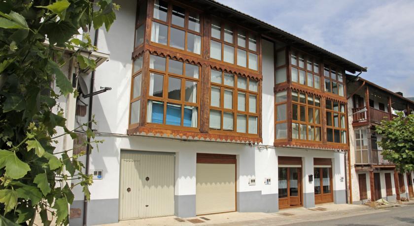 Апартаменты Apartamentos Irati Olaldea