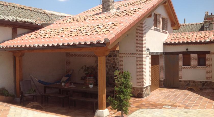 Отель Casa Rural Las Hazanas