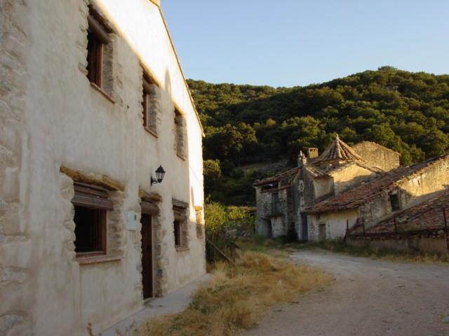 Отель Escola De La Vall
