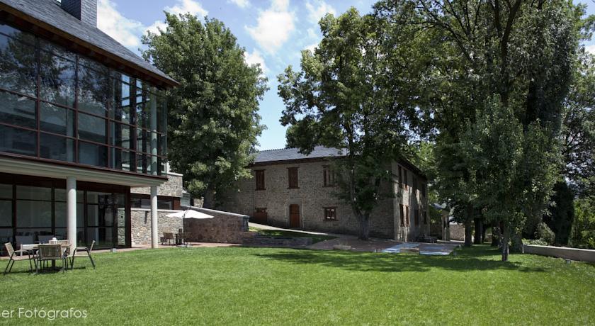Хостел Albergue Francisco Giner De Los Rios