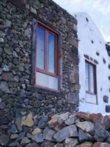 Отель Castillo Gualisancho