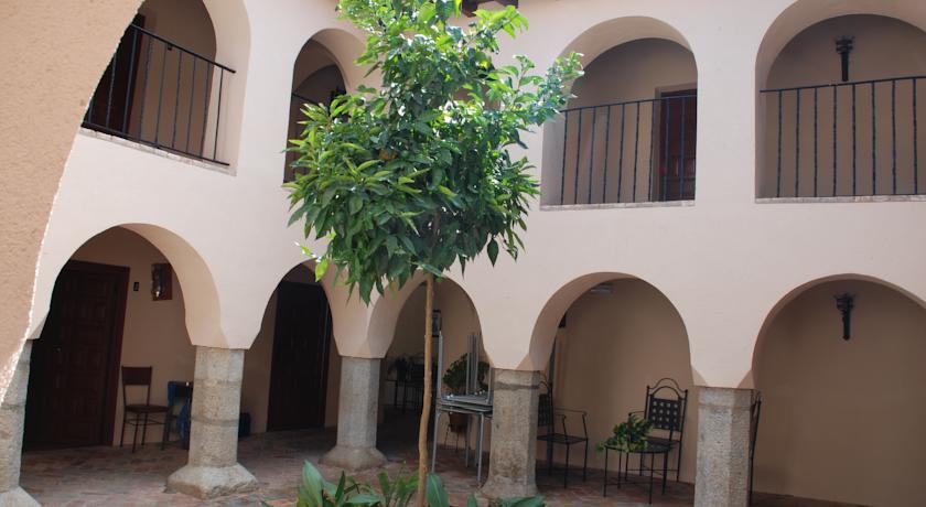 Отель Hotel Rural Gran Maestre