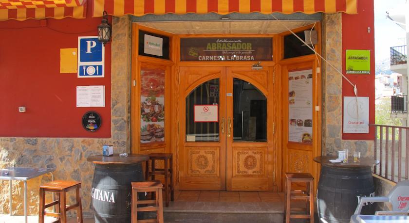 Гостевой дом Hostal Restaurante Abrasador La Molina