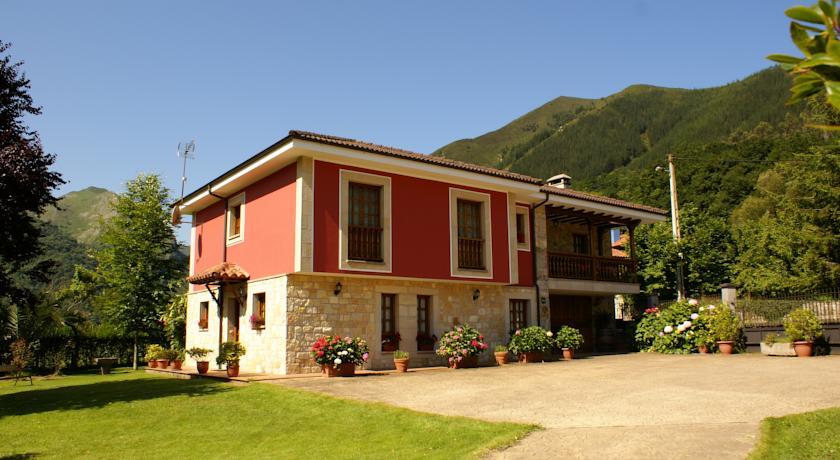 Отель Casa Marian