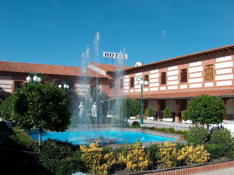 Отель Hotel Labrador