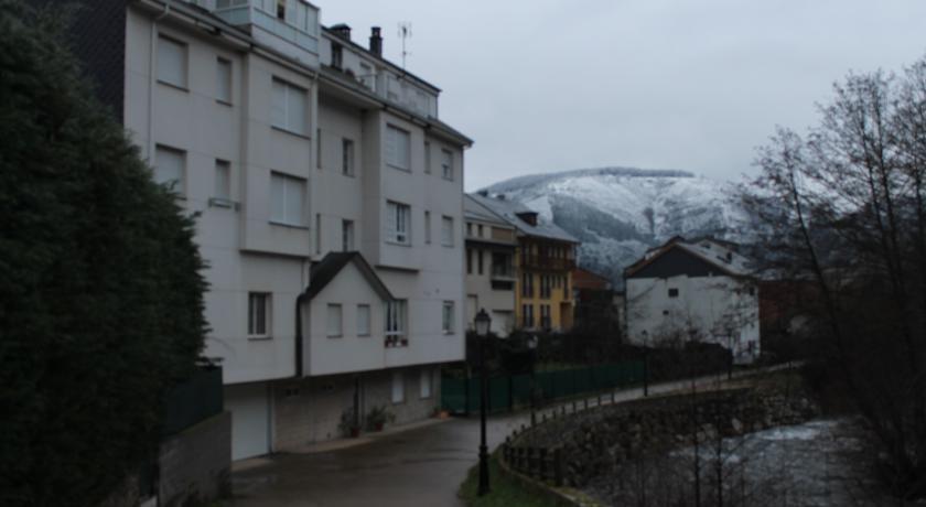 Гостевой дом Hostal Burbia