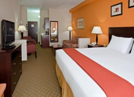 Отель Holiday Inn Express Hotel & Suites Ashland
