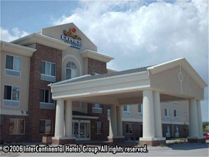 Отель Holiday Inn Express & Suites Bellevue