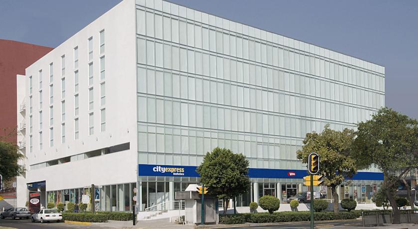 City Express Insurgentes Sur