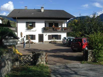 Апартаменты Haus Dolomit