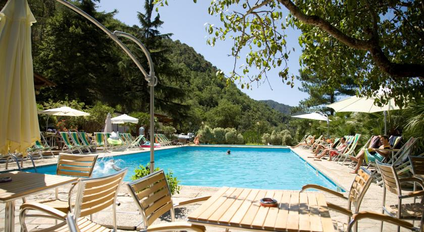 Отель Camping Delle Rose