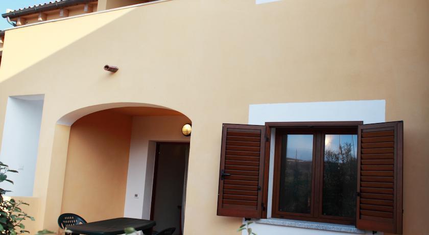 Апартаменты Villa Rosanna Isola Rossa