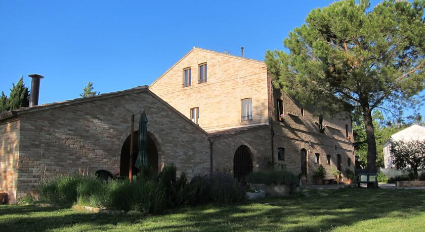 Отель Countryhouse Montebello