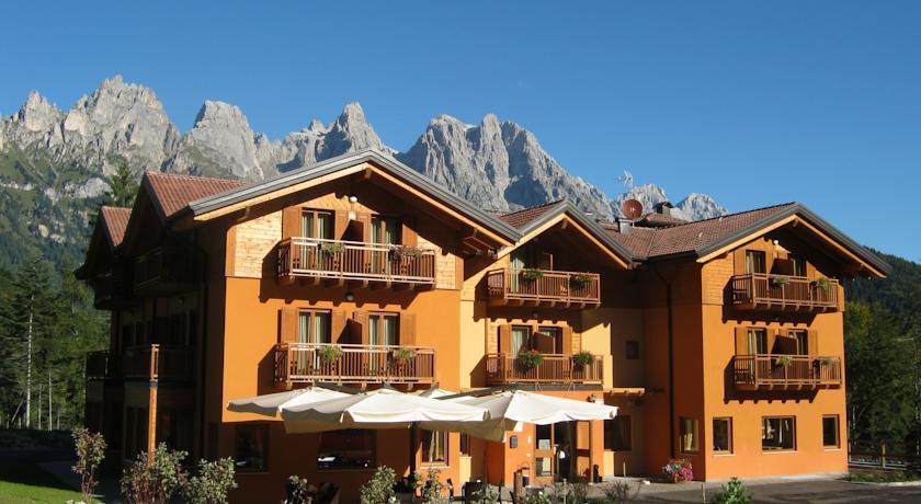 Отель Hotel Baita Sagron Mis