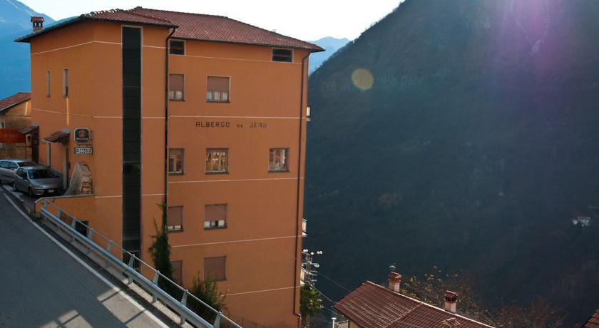 Отель Albergo De Jean