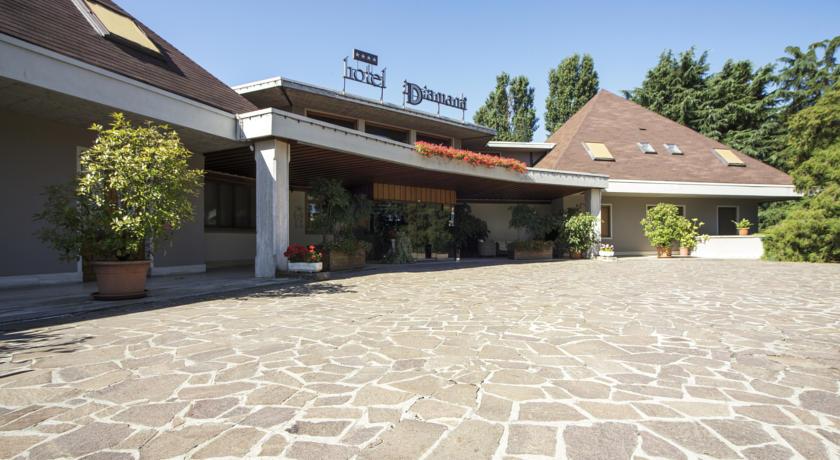 Отель Hotel I Diamanti