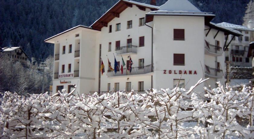 Отель Hotel Zoldana