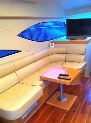 Отель Boats & Breakfast Fiumicino 1