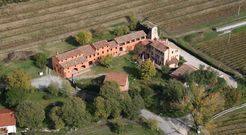 Отель Borgo Colmello