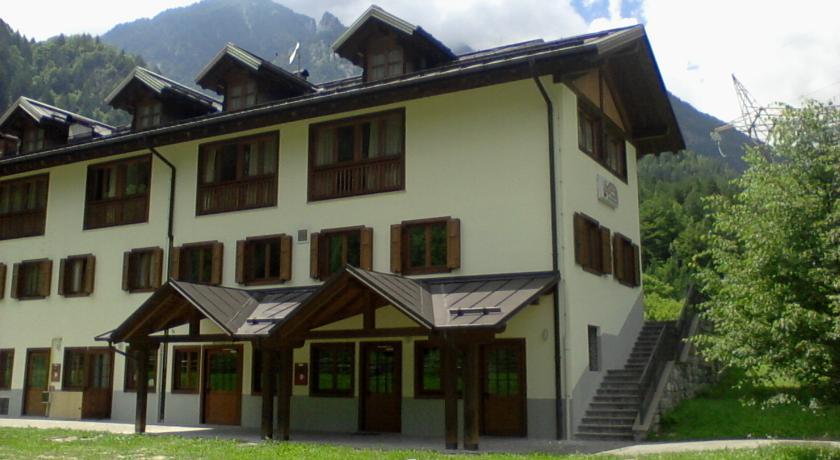 Отель Albergochalet La Vecchia Segheria