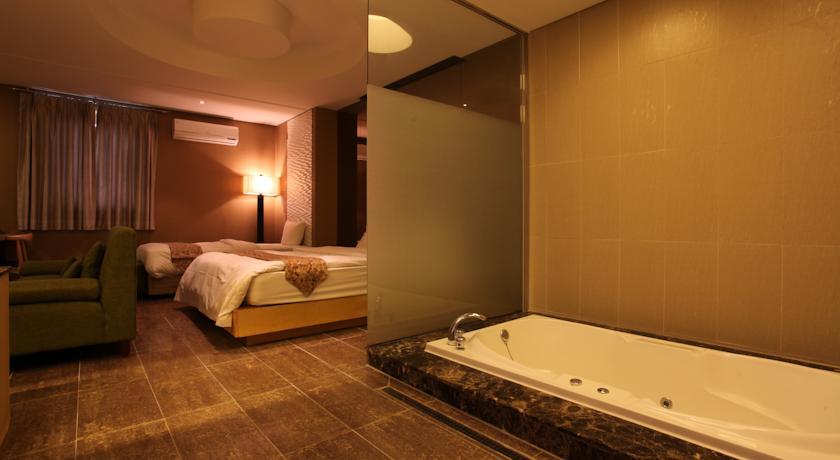Life Style L Hotel