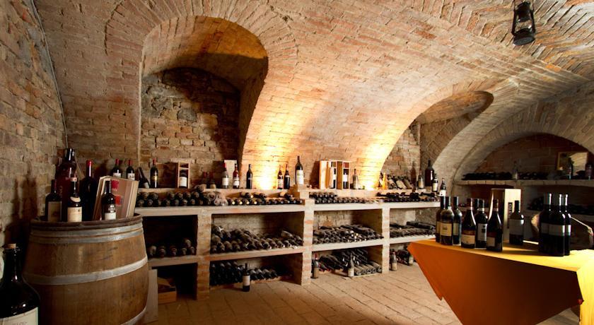 Отель Cascina Collavini