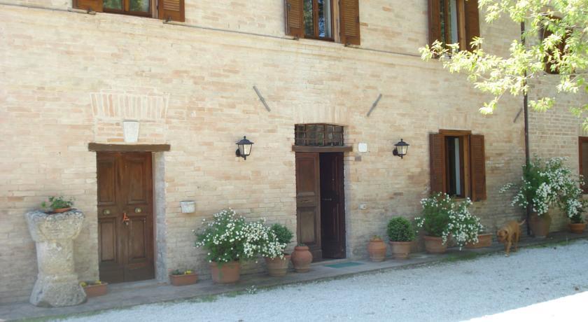 Отель Casale La Fornace