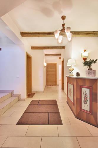 Апартаменты Apartments Chalet Ciufdlton
