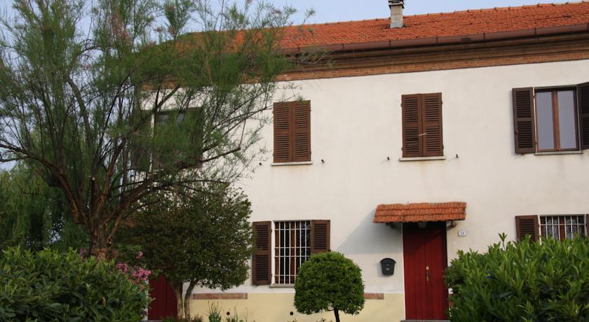 Мини-отель B&B Cascina Sant'Ambrogio