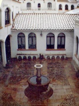Colonial