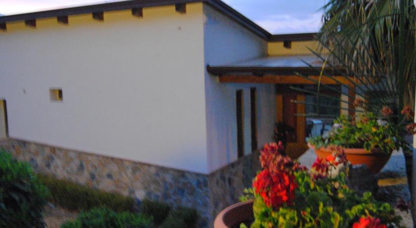 Мини-отель Villa Mola Bed And Breakfast