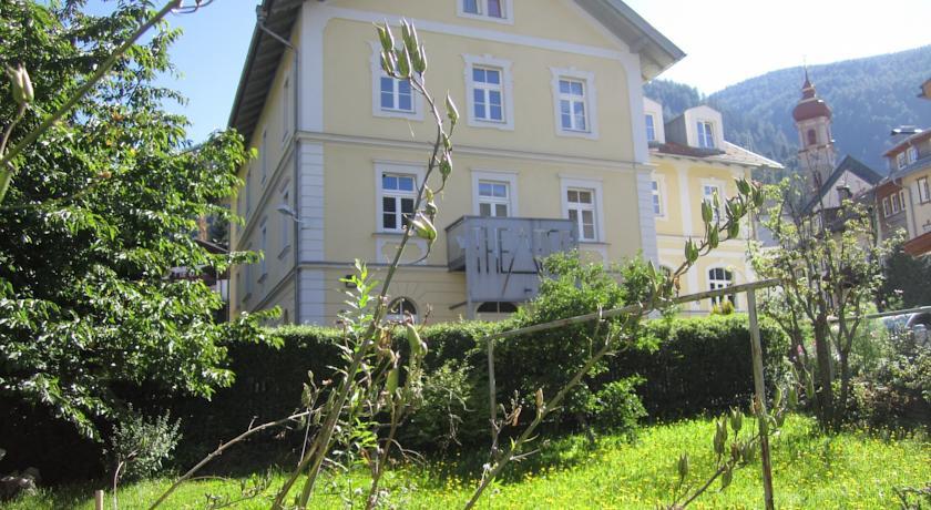 Апартаменты Residence Zum Theater