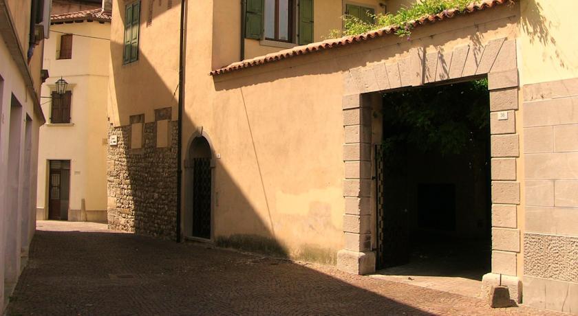Апартаменты La Casa del Poeta