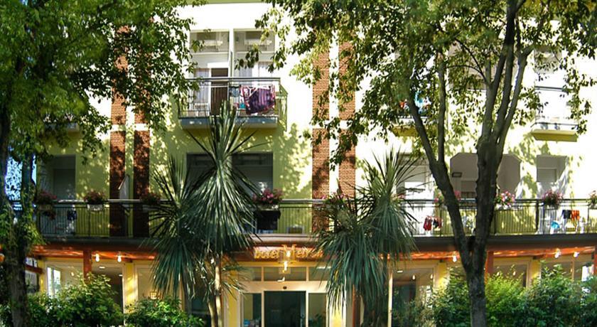 Отель Hotel Metron
