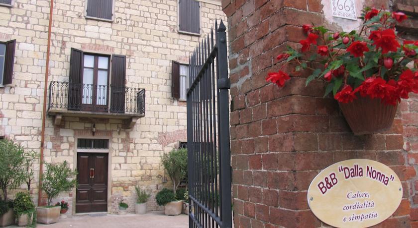Мини-отель Dalla Nonna B&B