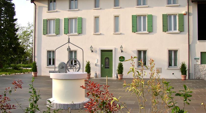 Отель Cascina Belvedere