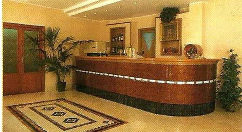 Отель Hotel La Fonte