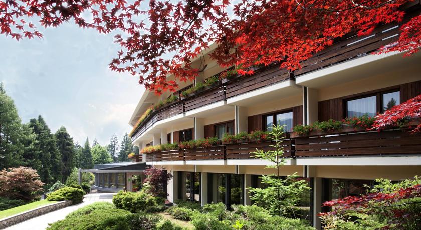 Отель Grand Hotel Presolana