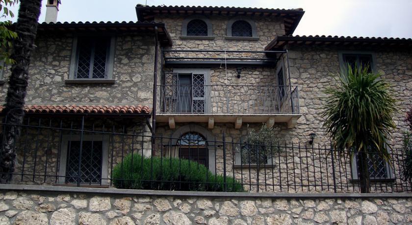 Мини-отель Maison de La Roche
