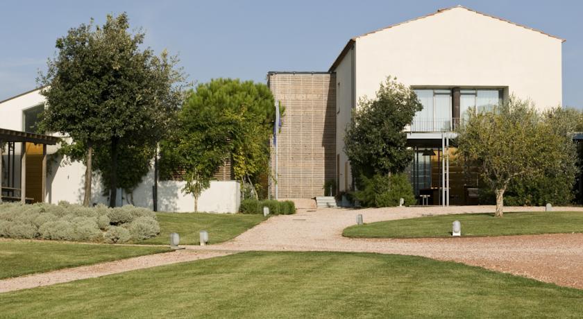 Отель Casale del Mare