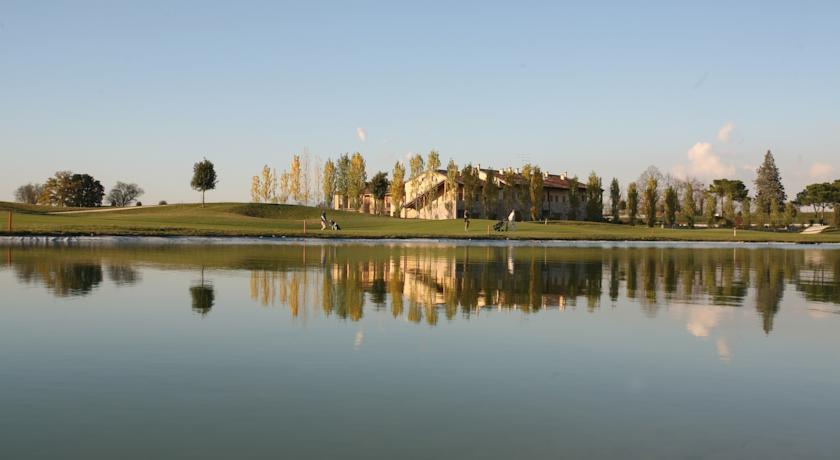 Апартаменты Villaggio Albergo Experia
