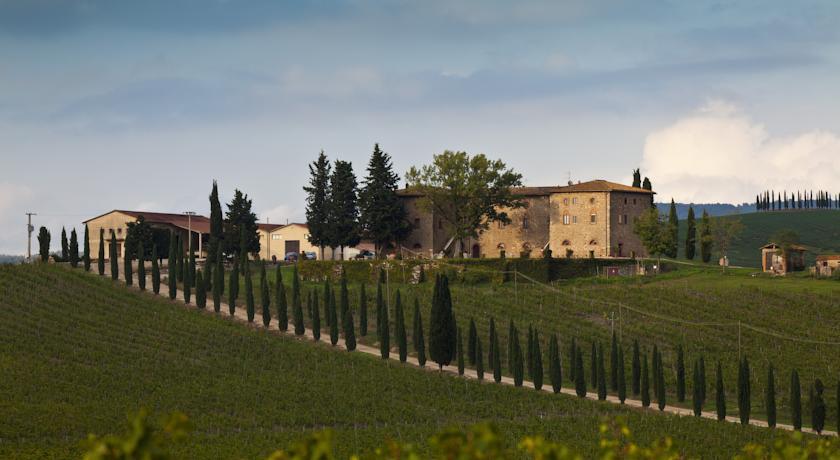 Отель Agriturismo Casale Dello Sparviero