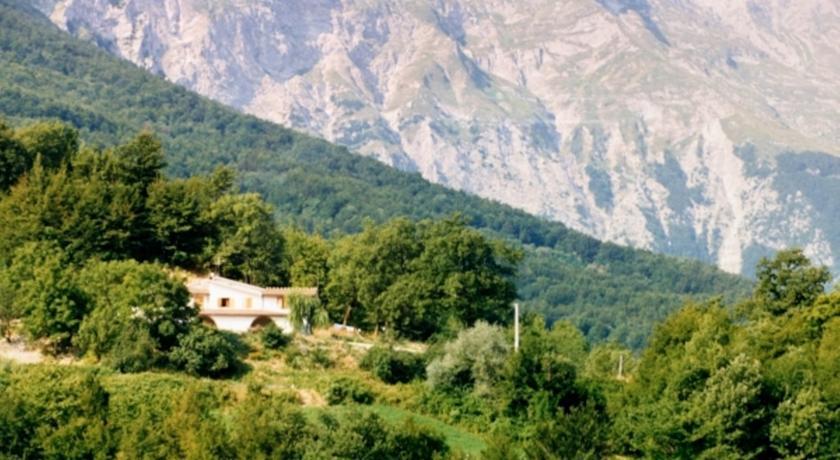 Отель Agriturismo Lu Formaggio