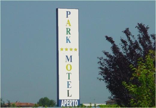 Отель Park Motel