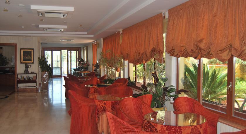 Отель Hotel Paradiso